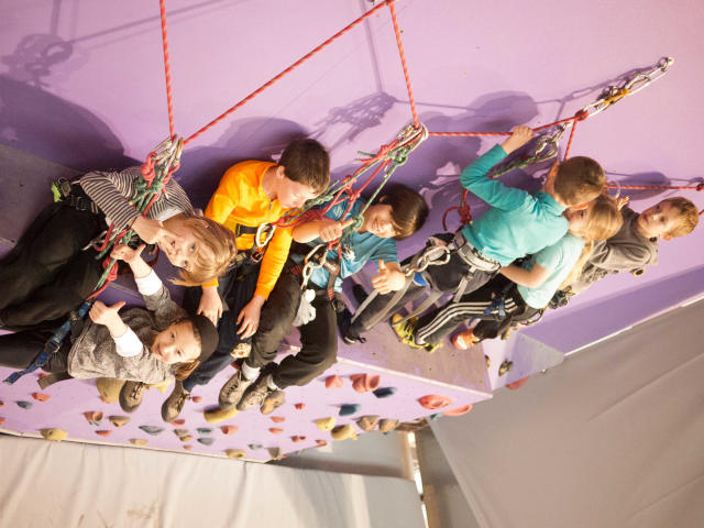 L'escalade, un sport de groupe